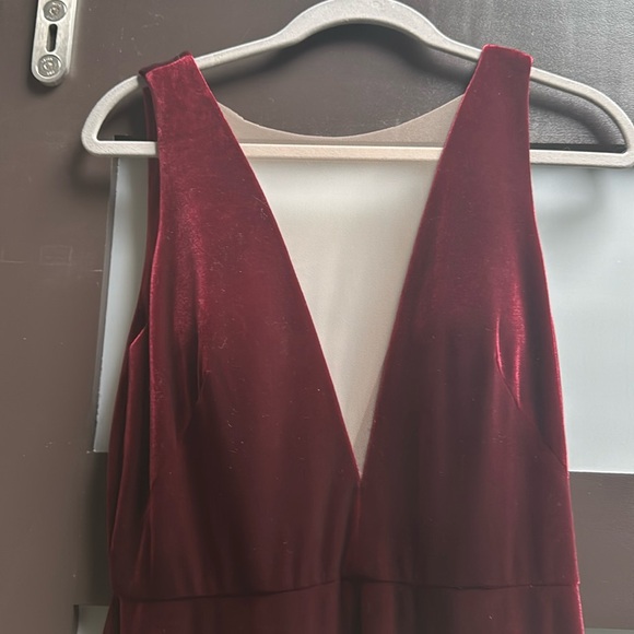 Jenny Yoo Deep Red Velvet Plunge Neck Sleeveless Gown - Picture 3 of 7